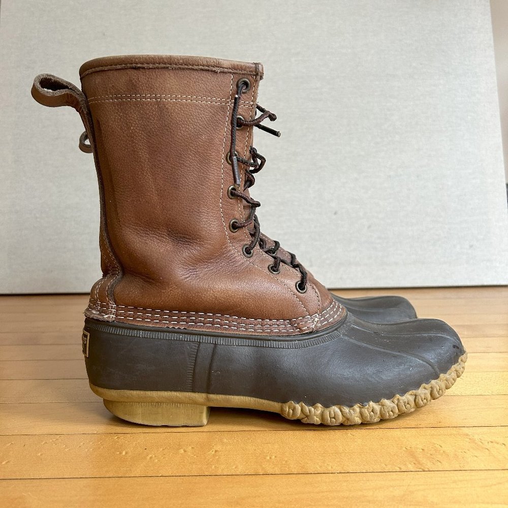 Women's. LL Bean Boots, 10" Shearling Lined Interior